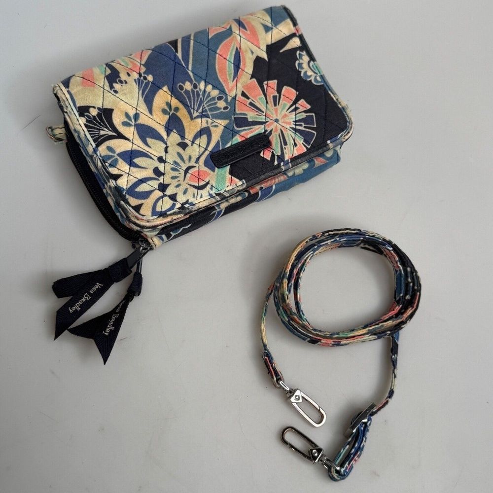 Vera Bradley 3-in-1 RFID Crossbody Wallet Wristlet Floral Blue Pink GUC - Picture 12 of 14
